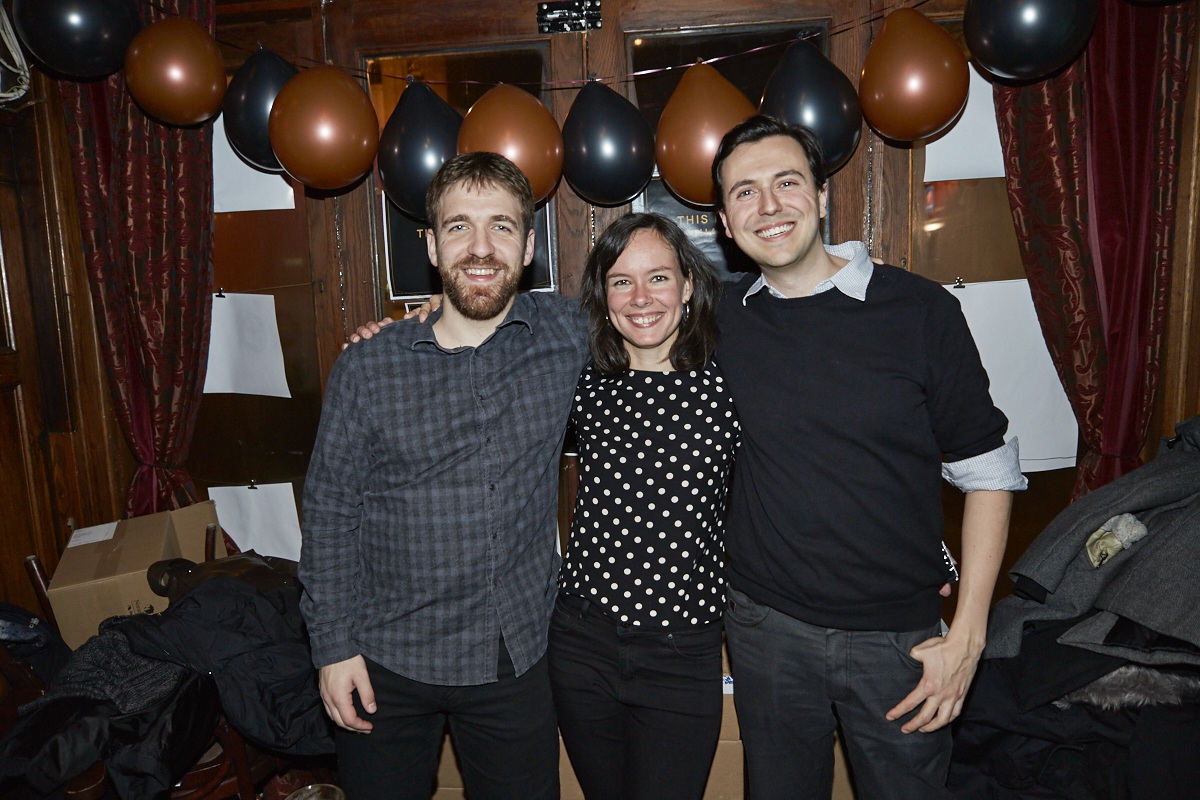 This is better than porn nous donne chaud avec son 3e recueil de textes et photos érotiques!