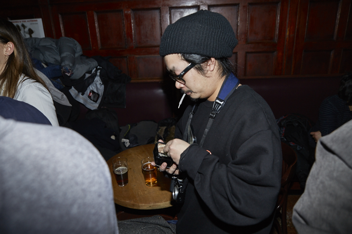 This is better than porn nous donne chaud avec son 3e recueil de textes et photos érotiques!