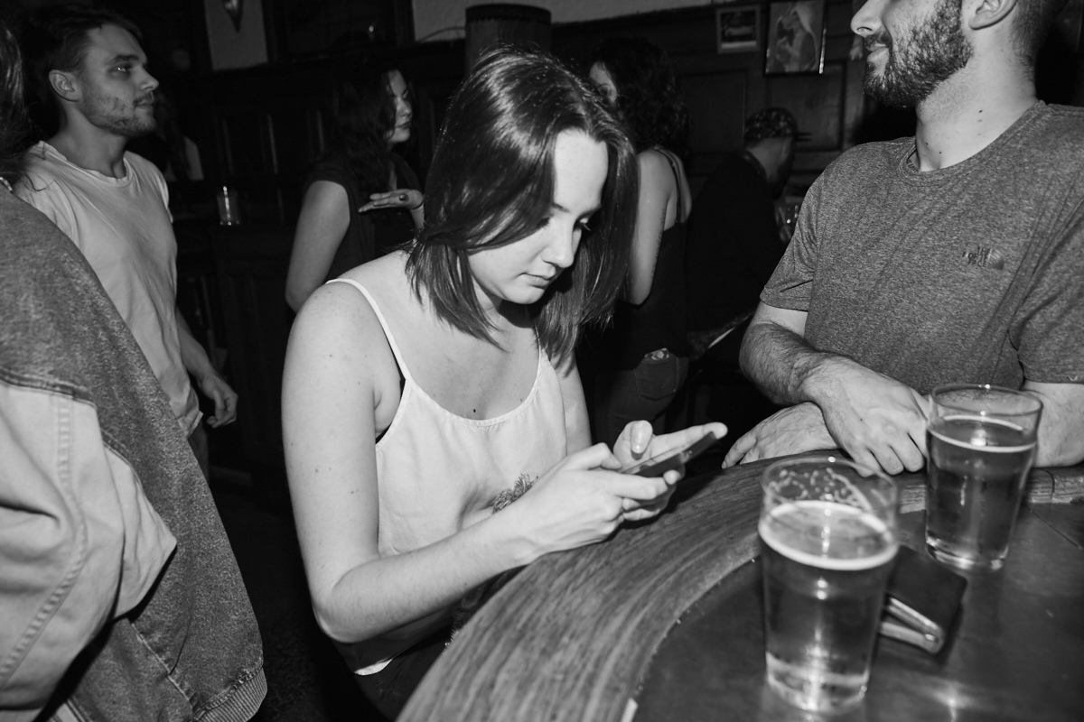 This is better than porn nous donne chaud avec son 3e recueil de textes et photos érotiques!