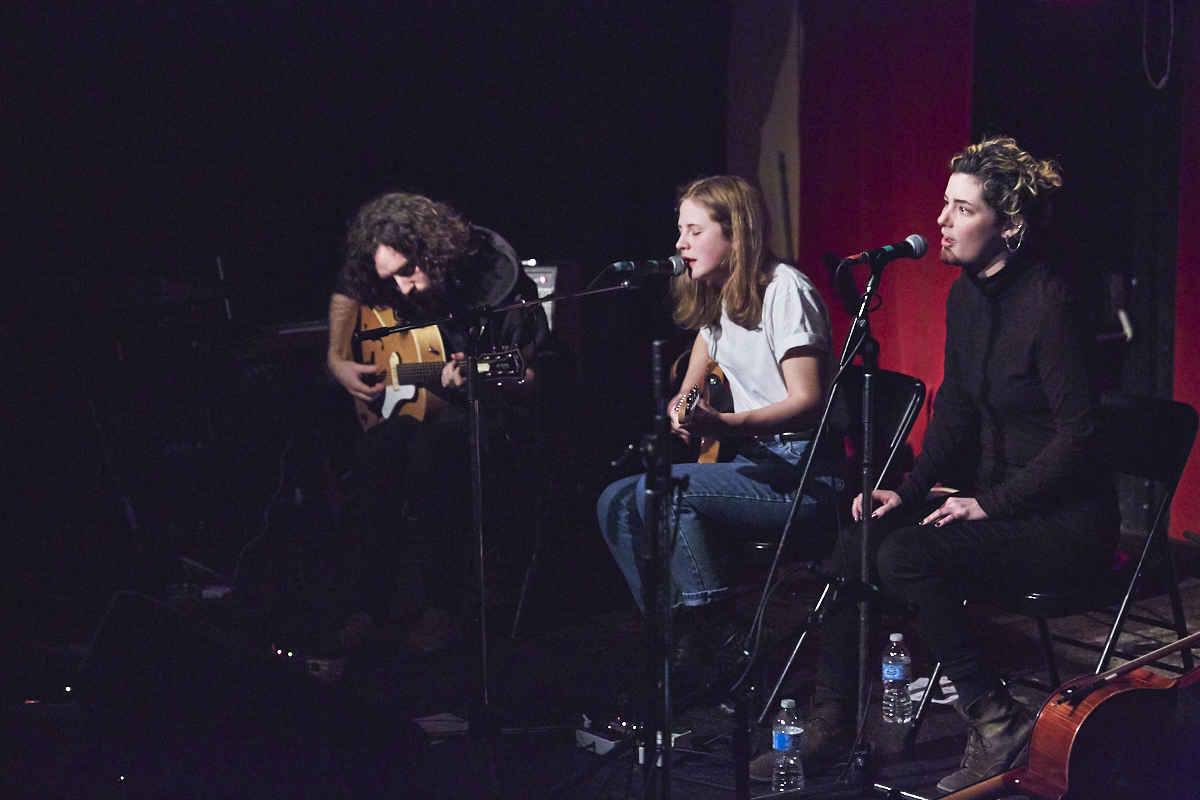 Les artistes émergents du label Coffee & Keys Record offrent un spectacle intime à la Vitrola