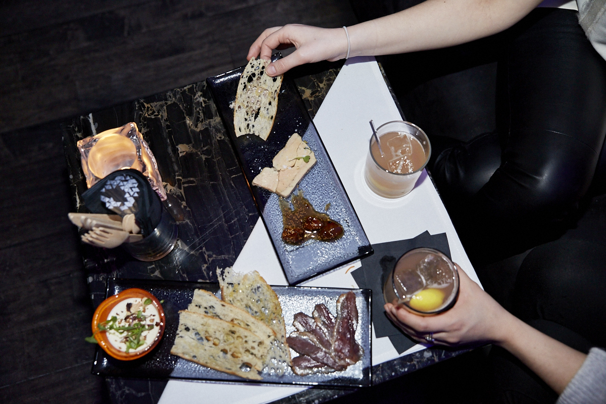 « Pré-drink » de IGLOOFEST à l'hôtel W Montréal vendredi soir avec Gina Turner