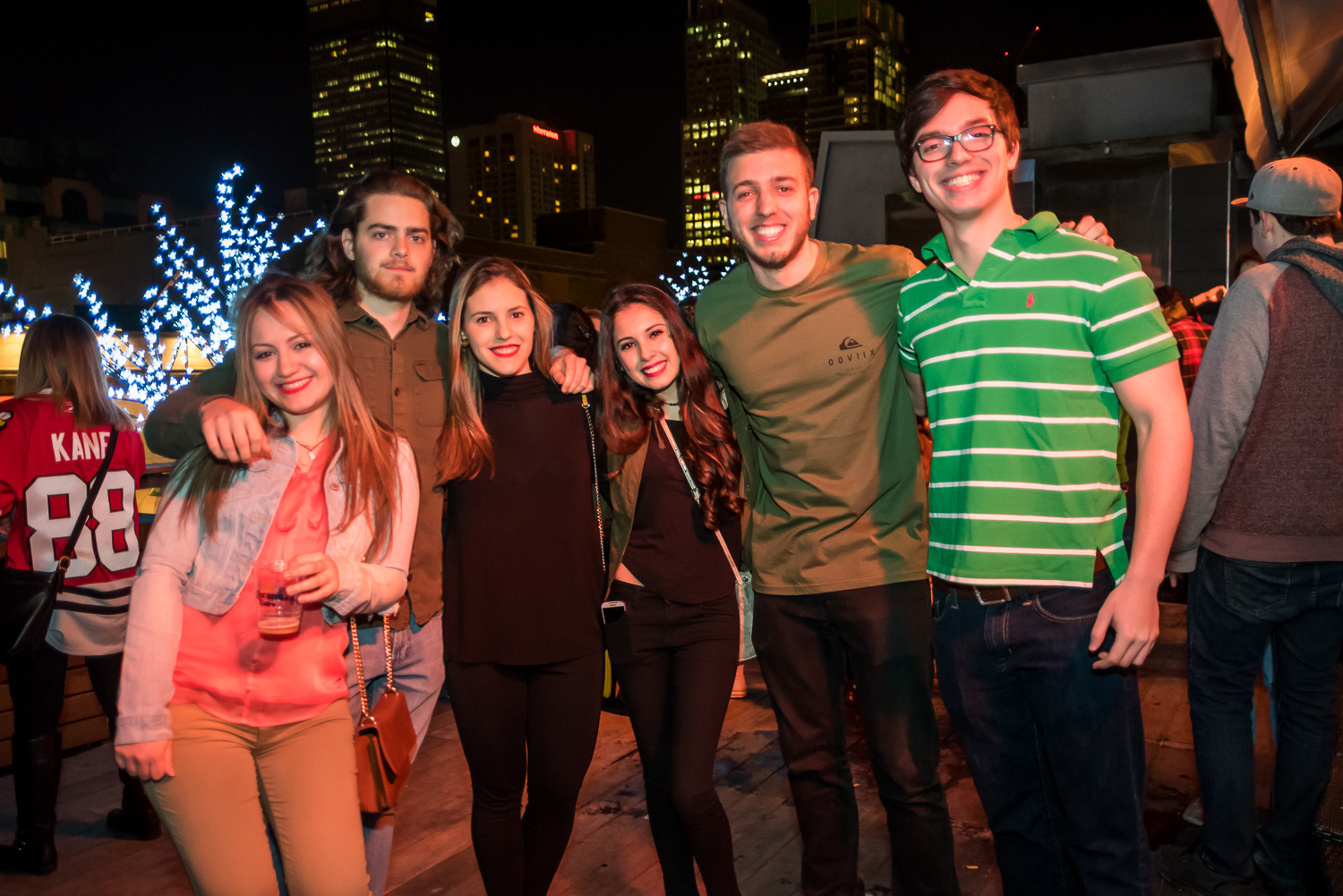 Party de la St-Patrick sur le toit du Newtown avec folle vue sur le centre-ville!