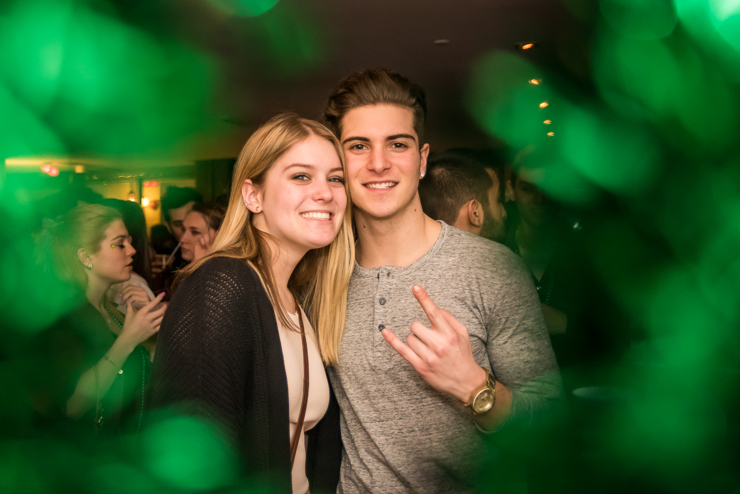 Party de la St-Patrick sur le toit du Newtown avec folle vue sur le centre-ville!