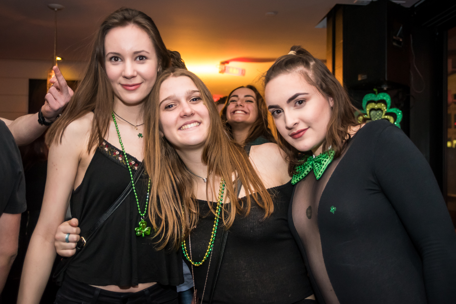 Party de la St-Patrick sur le toit du Newtown avec folle vue sur le centre-ville!
