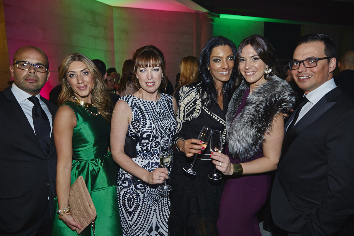 Bal de la Jonquille 2016: plumes, perles, masques pour une soirée Mardi Gras complètement folle