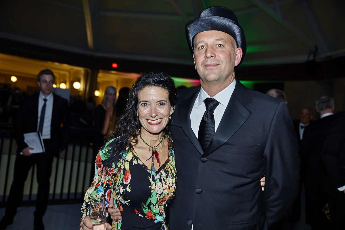 Bal de la Jonquille 2016: plumes, perles, masques pour une soirée Mardi Gras complètement folle