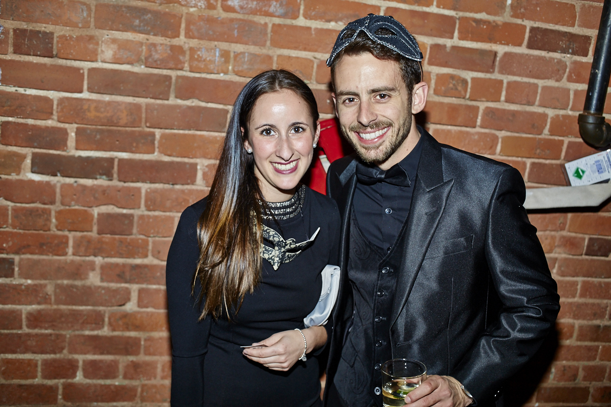 Bal en noir 2016: ambiance mystérieuse et sexy aux Entrepôts Dominion hier