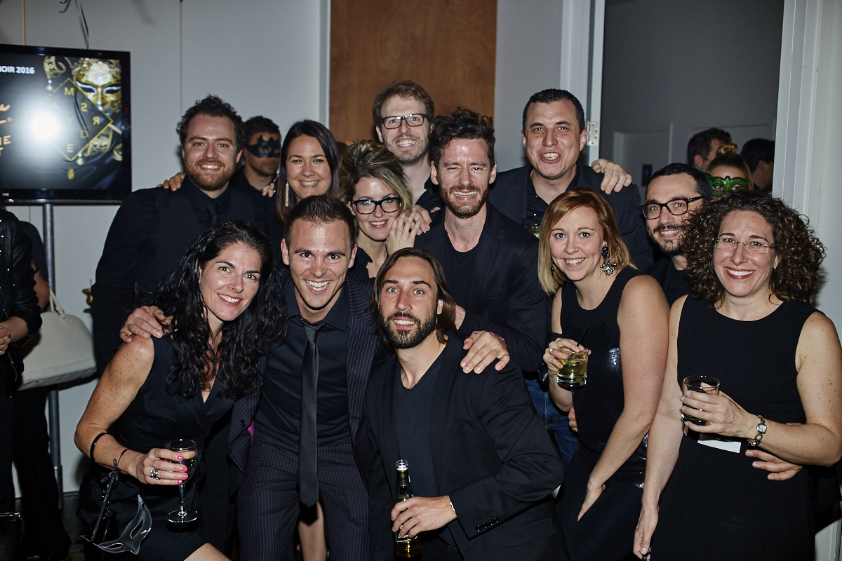 Bal en noir 2016: ambiance mystérieuse et sexy aux Entrepôts Dominion hier