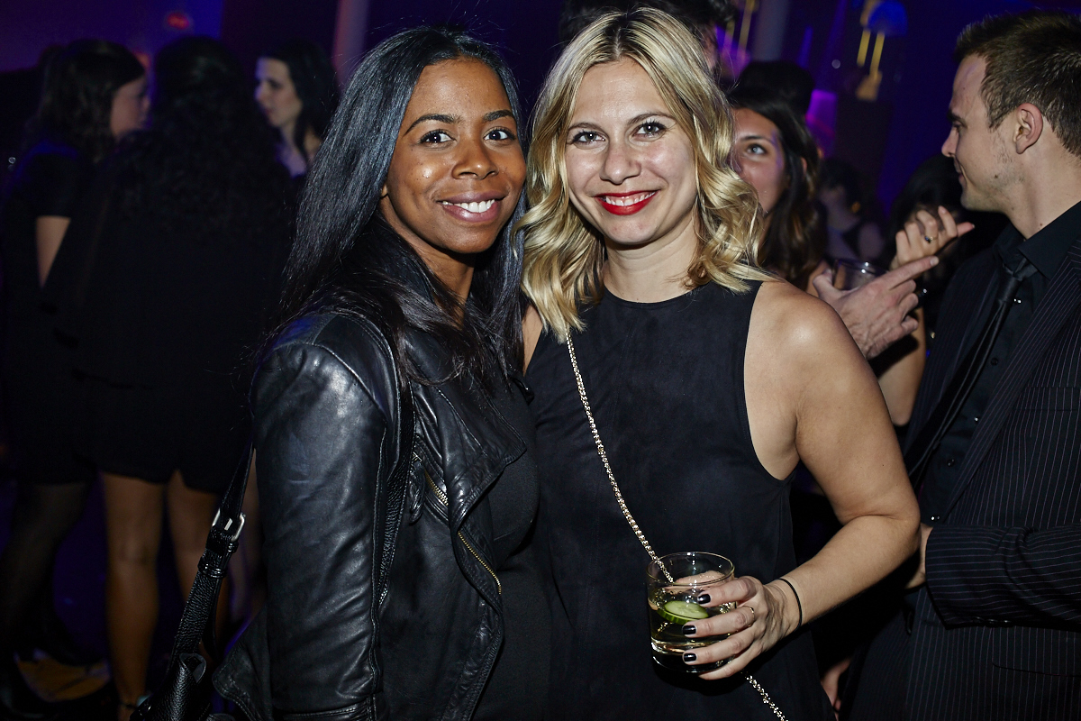 Bal en noir 2016: ambiance mystérieuse et sexy aux Entrepôts Dominion hier