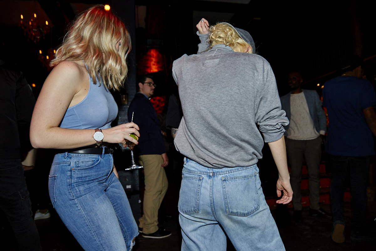 Le magazine Flanelle lance sa 10e édition avec une foule de fashionistas à l'Auberge Saint-Gabriel