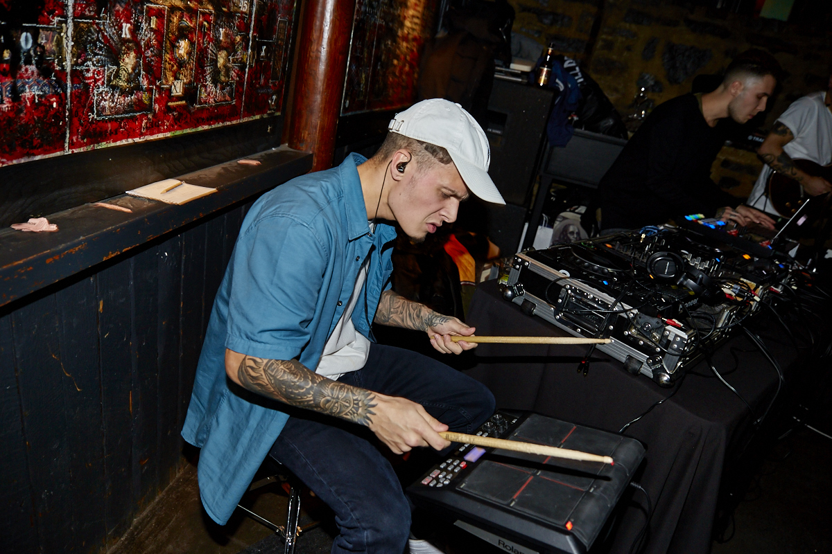 Le magazine Flanelle lance sa 10e édition avec une foule de fashionistas à l'Auberge Saint-Gabriel