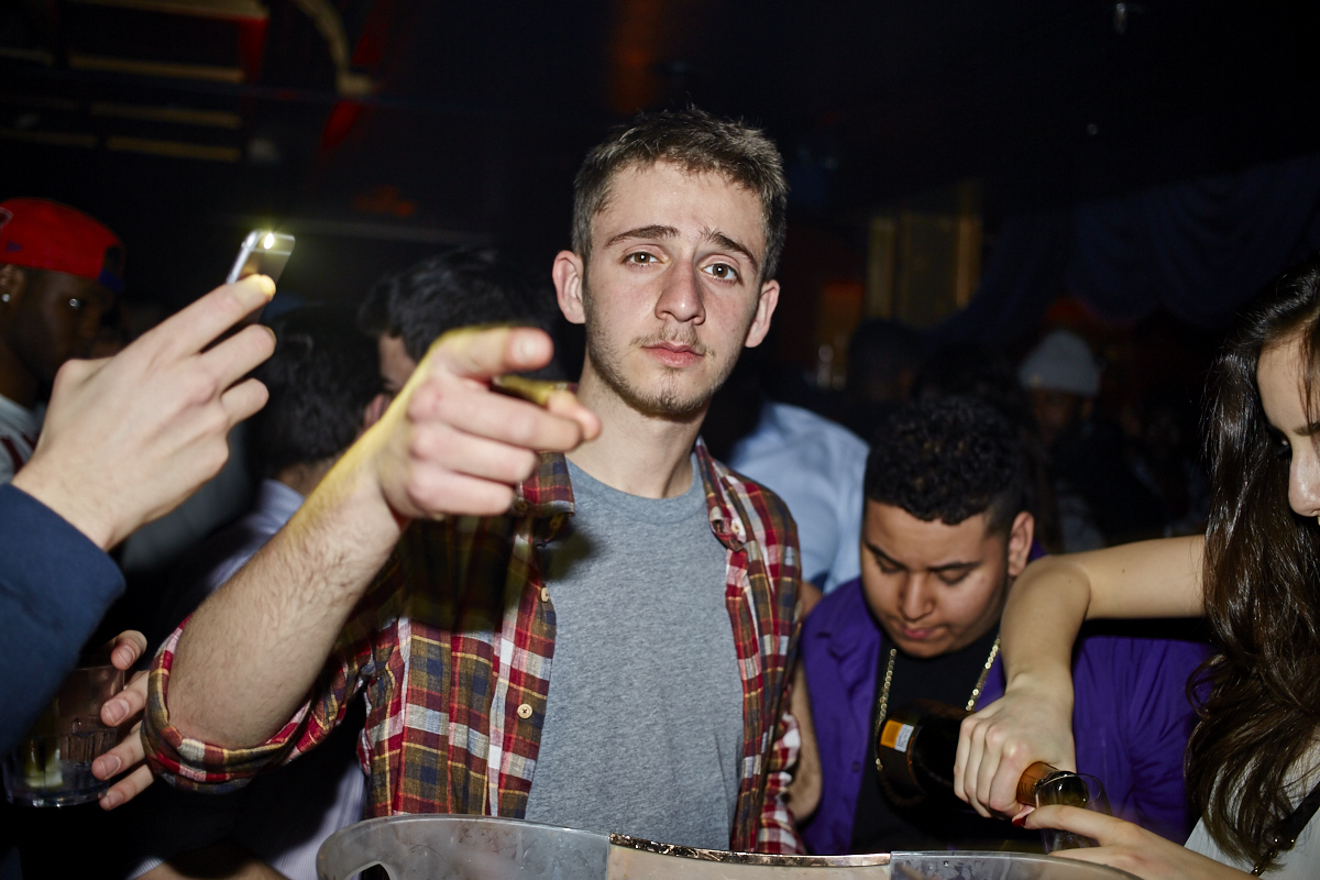 Ambiance chaude pour le 2e anniversaire des « Bazaar Wednesdays » au Club Peopl avec DJ Skratch Bastid