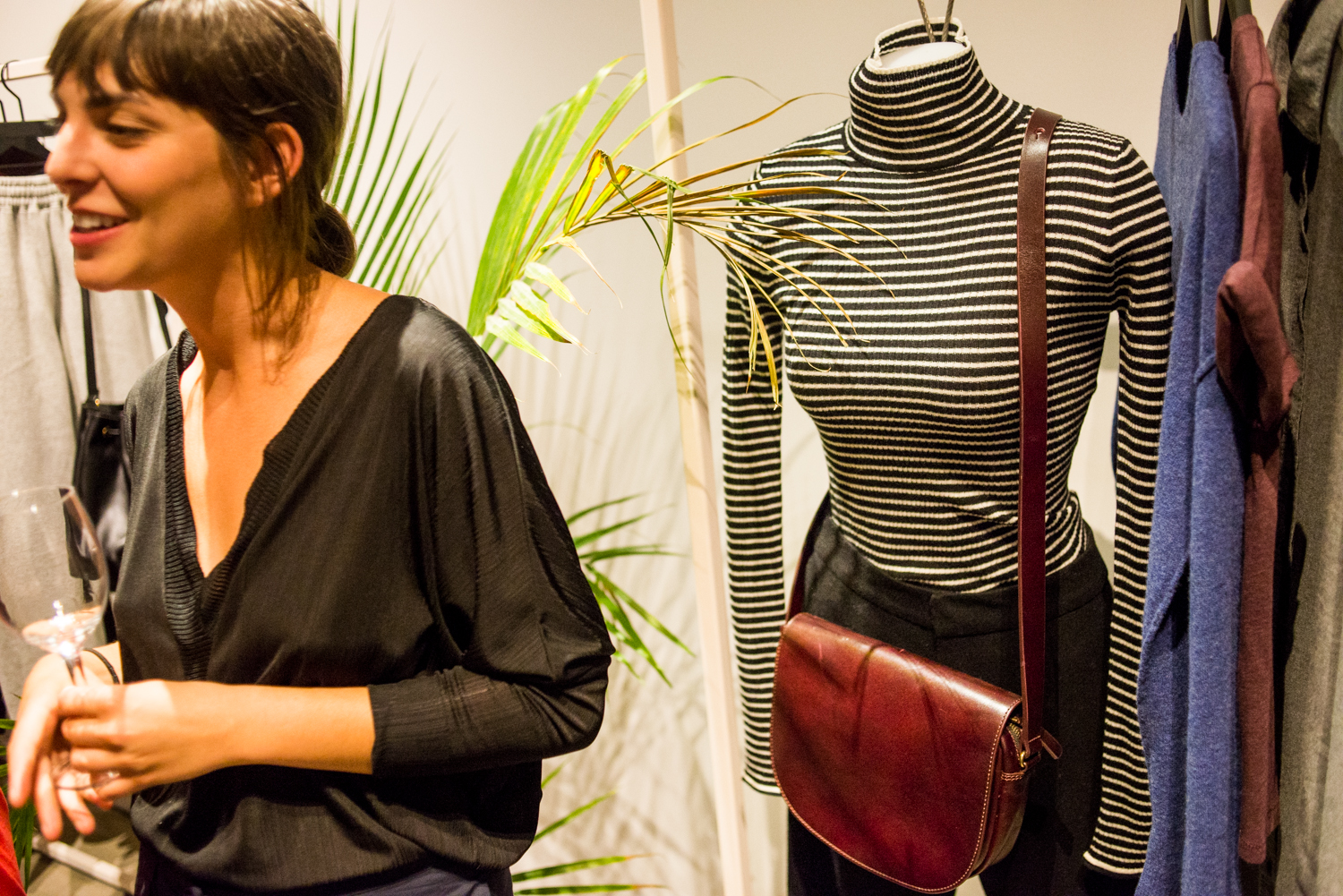 Frank + Oak lance une première collection pour femmes très (trop?) sobre