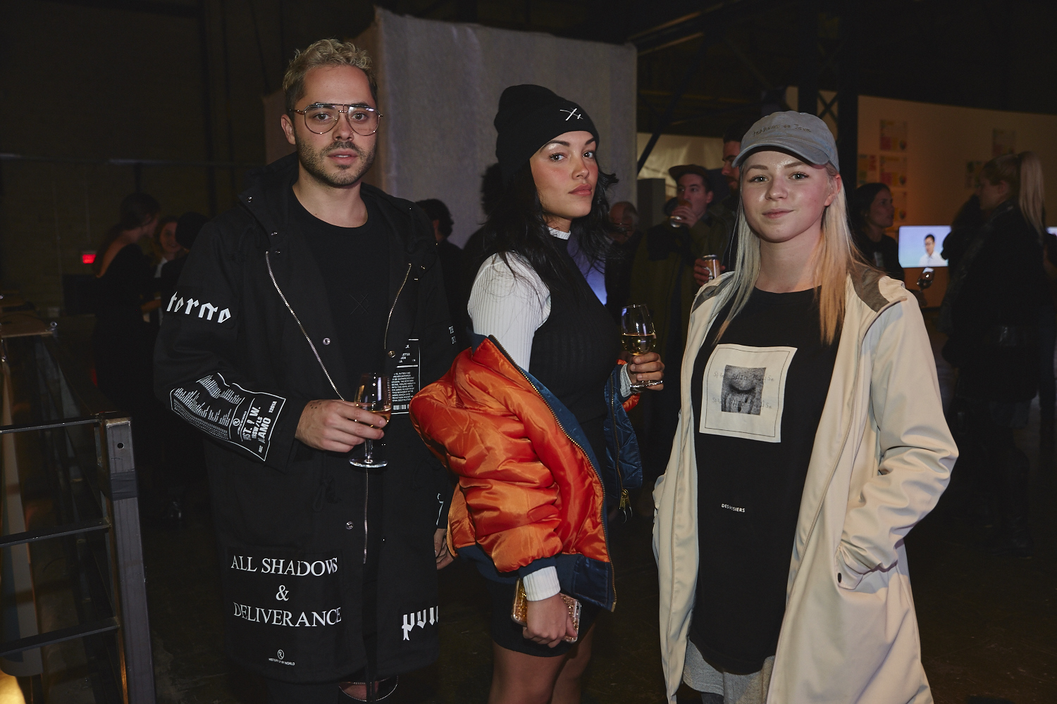 250 belles paires de fesses rassemblées à l'Arsenal hier soir!