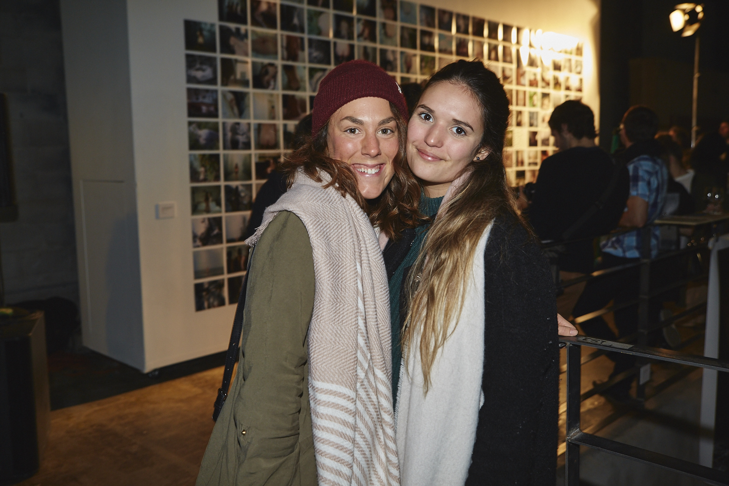 250 belles paires de fesses rassemblées à l'Arsenal hier soir!