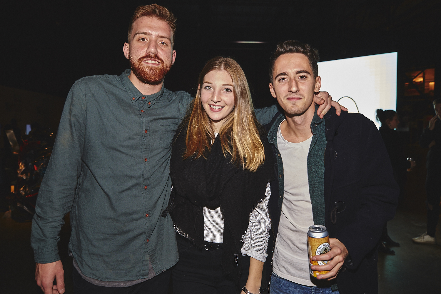 250 belles paires de fesses rassemblées à l'Arsenal hier soir!