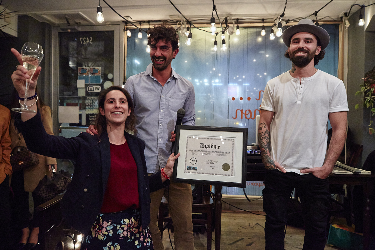 Soirée de lancement épicée et ensoleillée pour la sauce montréalaise KIPIK