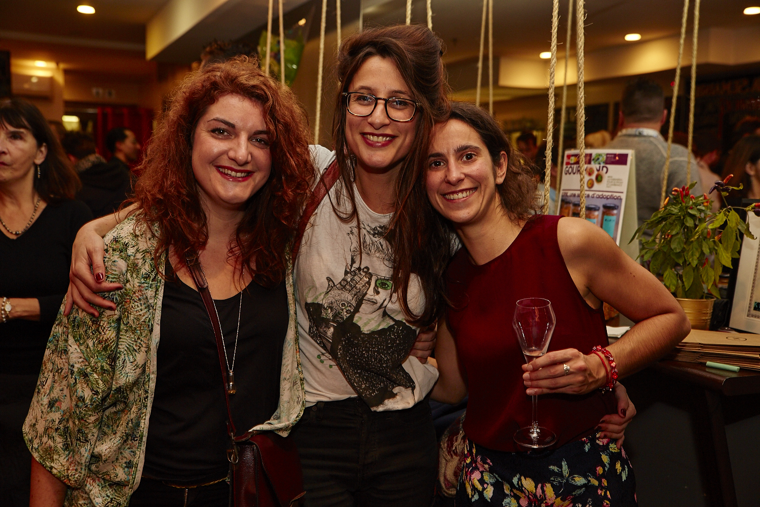 Soirée de lancement épicée et ensoleillée pour la sauce montréalaise KIPIK