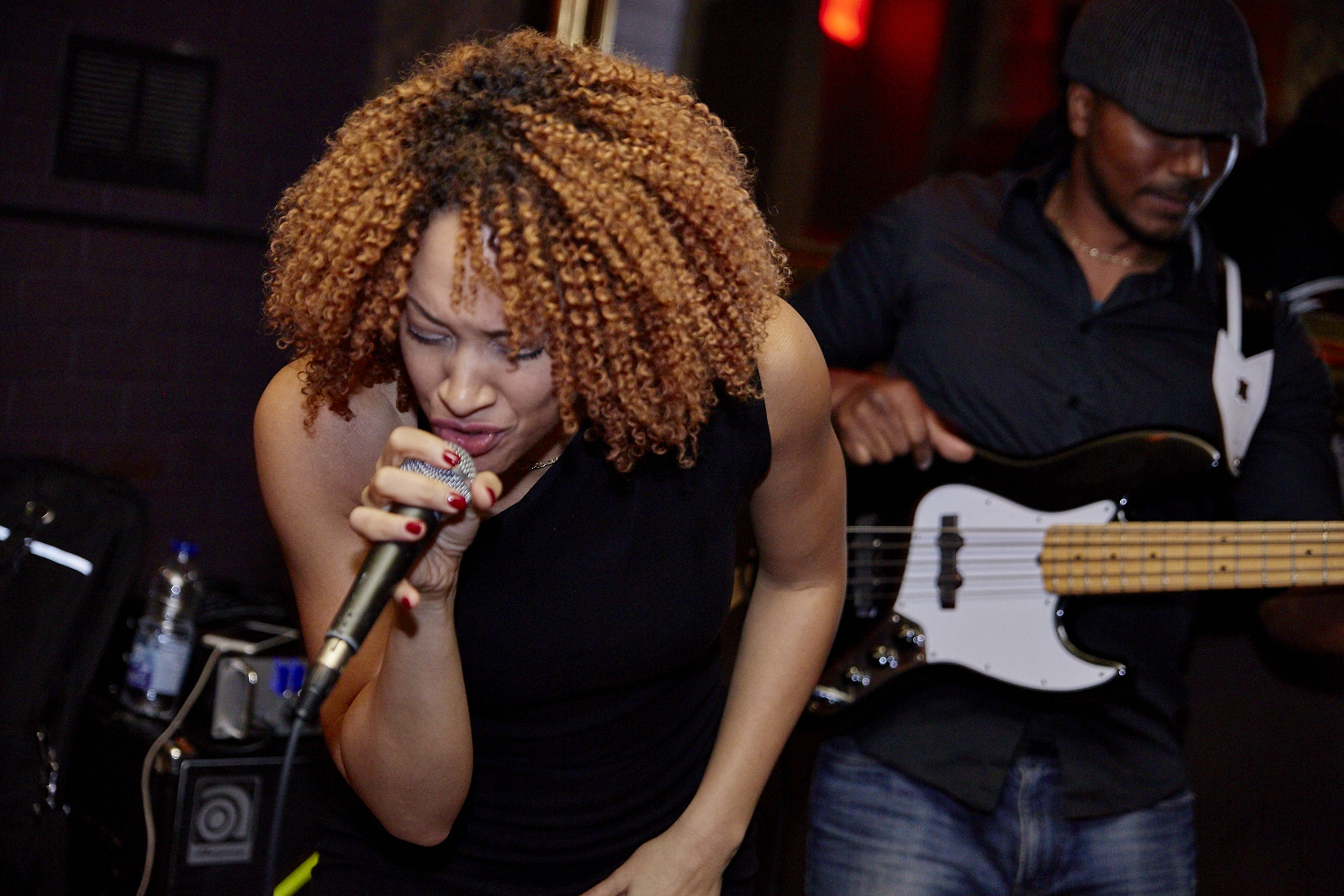 Dernier party très festif pour la fermeture du bar En Cachette