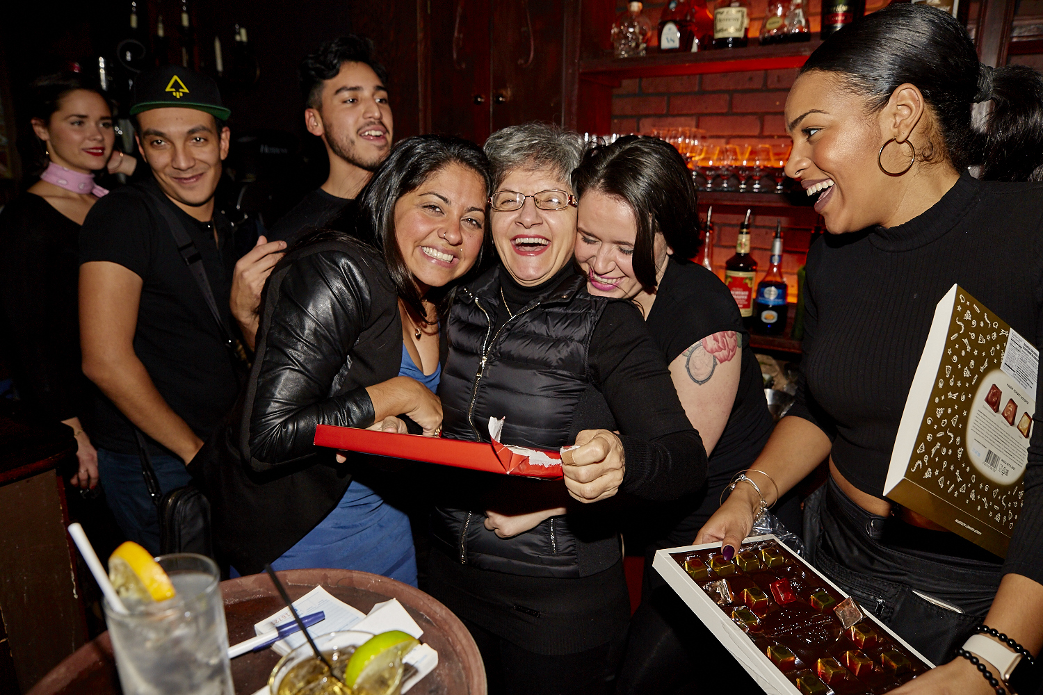 Dernier party très festif pour la fermeture du bar En Cachette