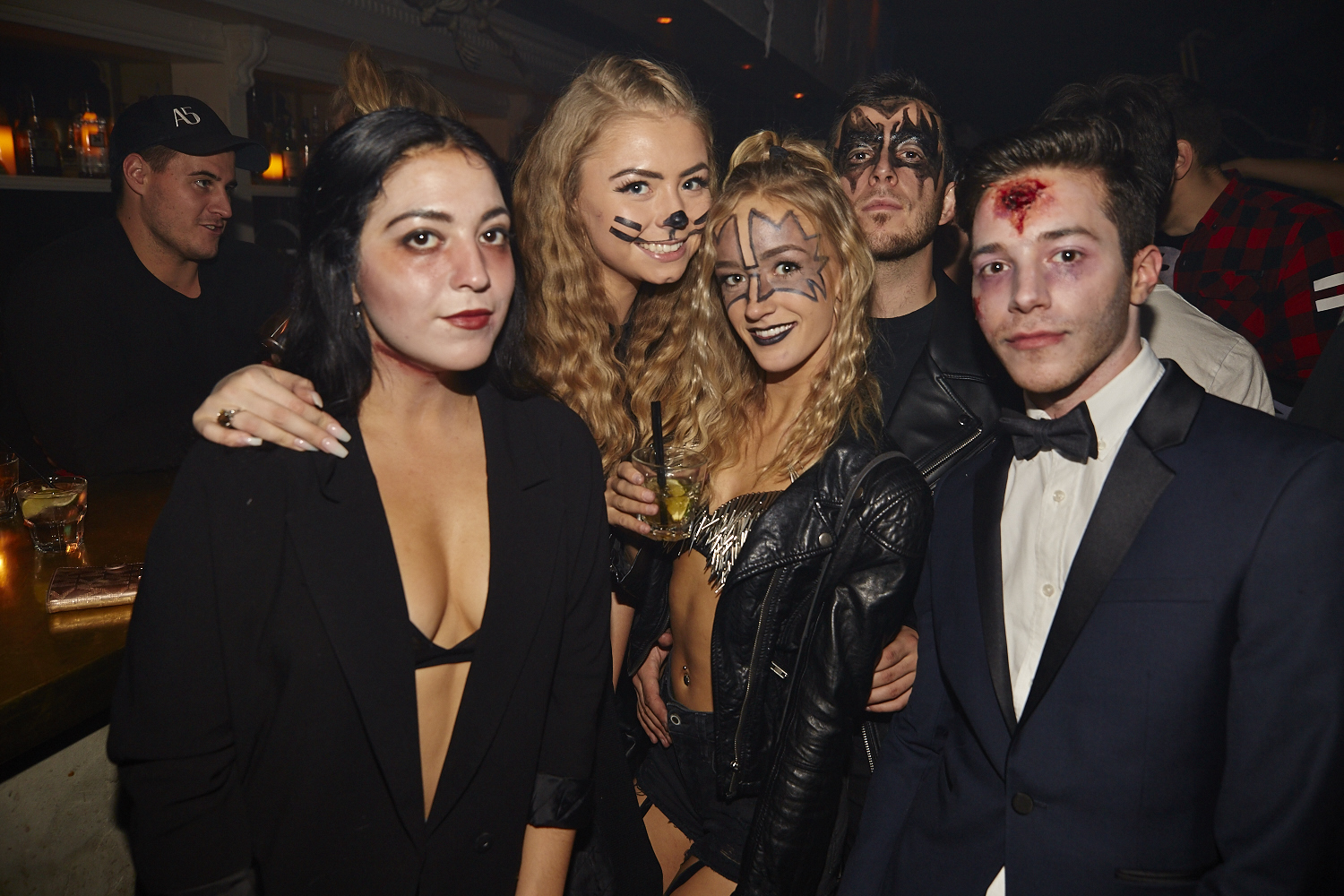 Le party d'Halloween le plus HOT dans le club le plus IN de Montréal