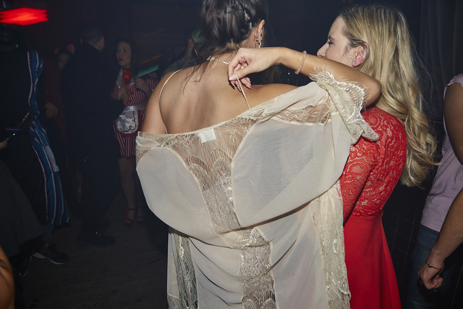 Le party d'Halloween le plus HOT dans le club le plus IN de Montréal