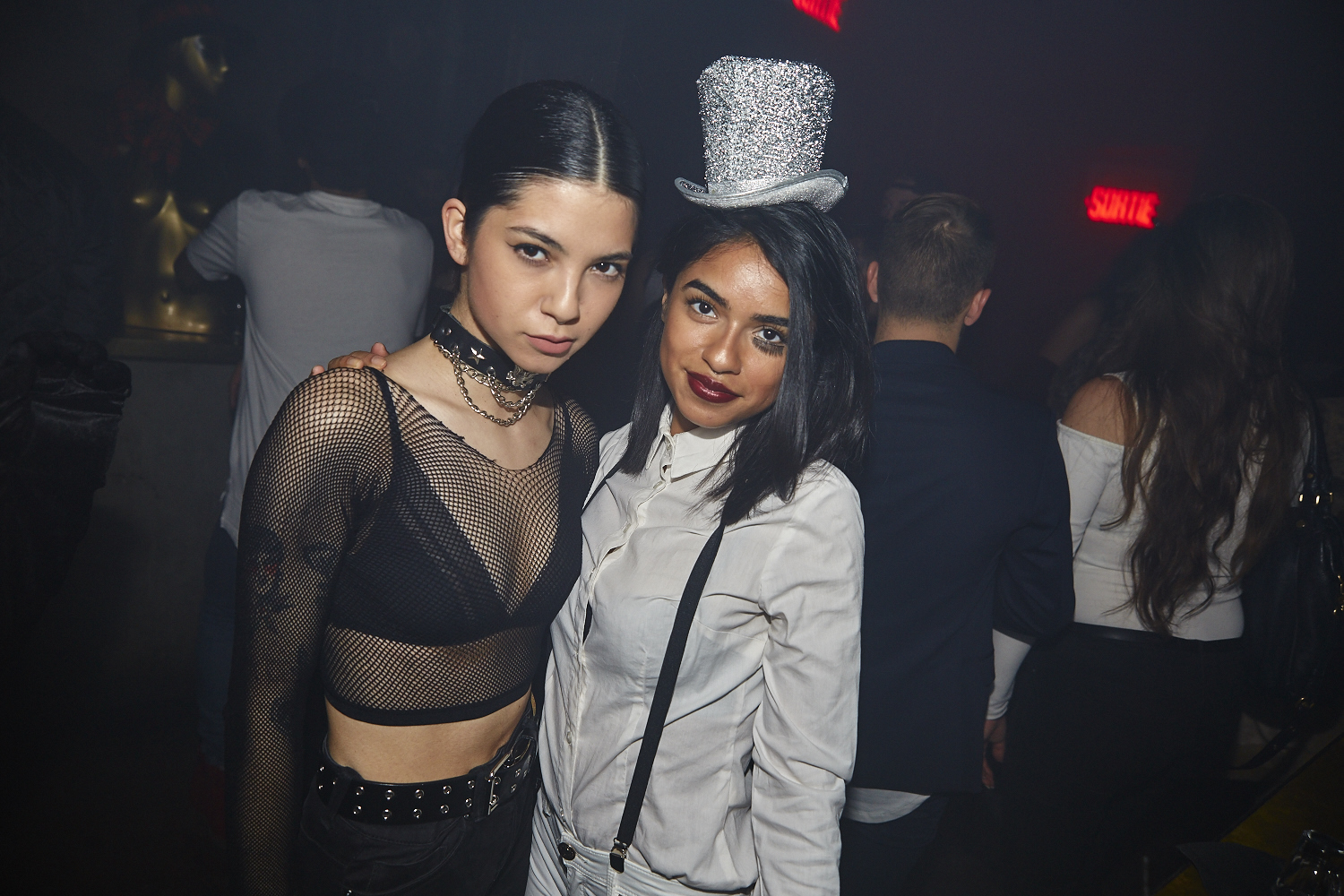 Le party d'Halloween le plus HOT dans le club le plus IN de Montréal