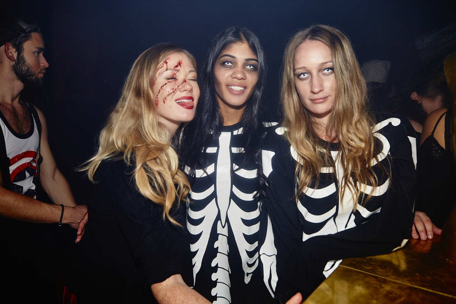 Le party d'Halloween le plus HOT dans le club le plus IN de Montréal