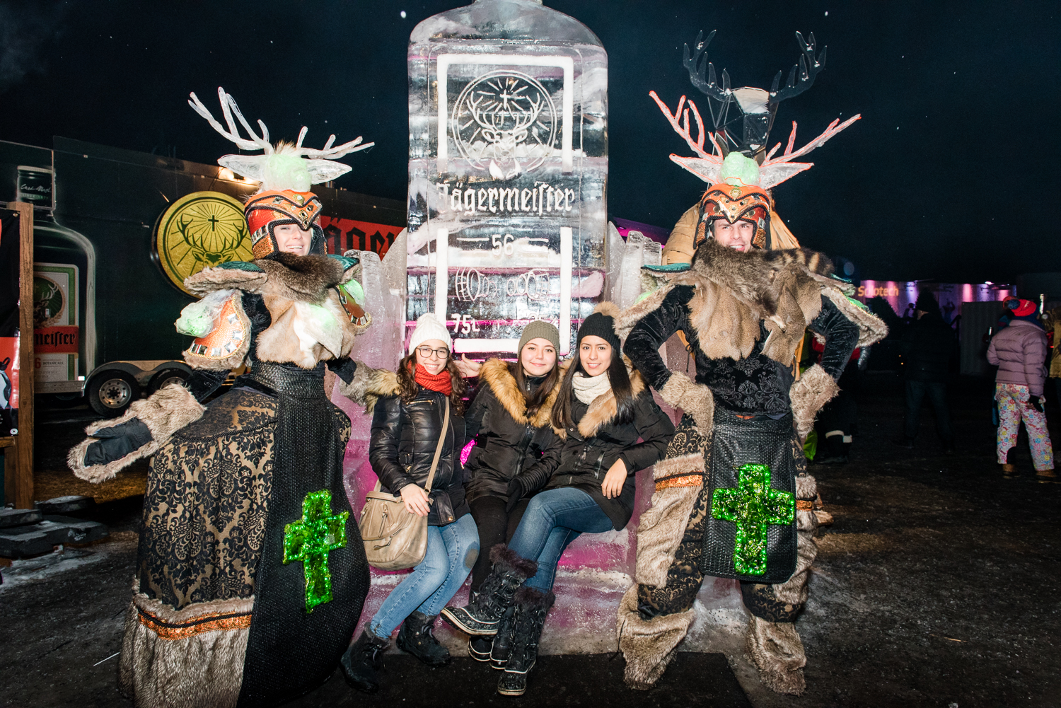 Quand NIGHTLIFE.CA débarque à IGLOOFEST, ça vire comme jamais!