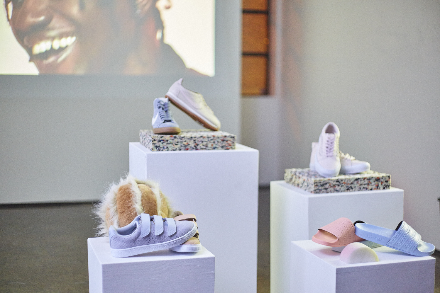 Little Burgundy lance son magazine printemps-été 2017 avec toute une bande de fashionistas