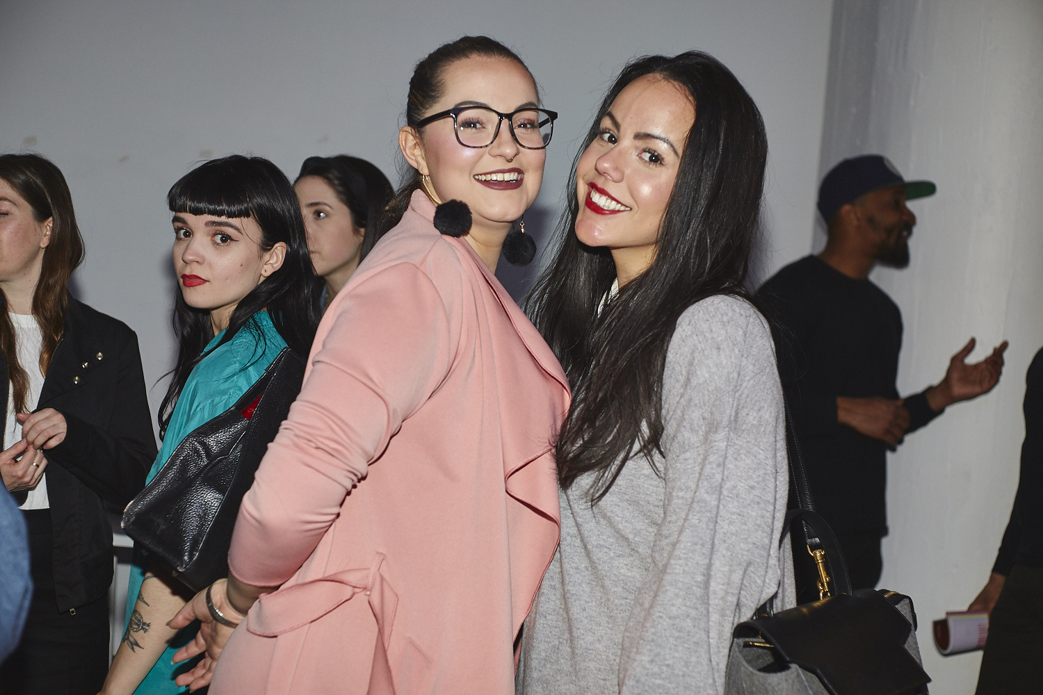 Little Burgundy lance son magazine printemps-été 2017 avec toute une bande de fashionistas