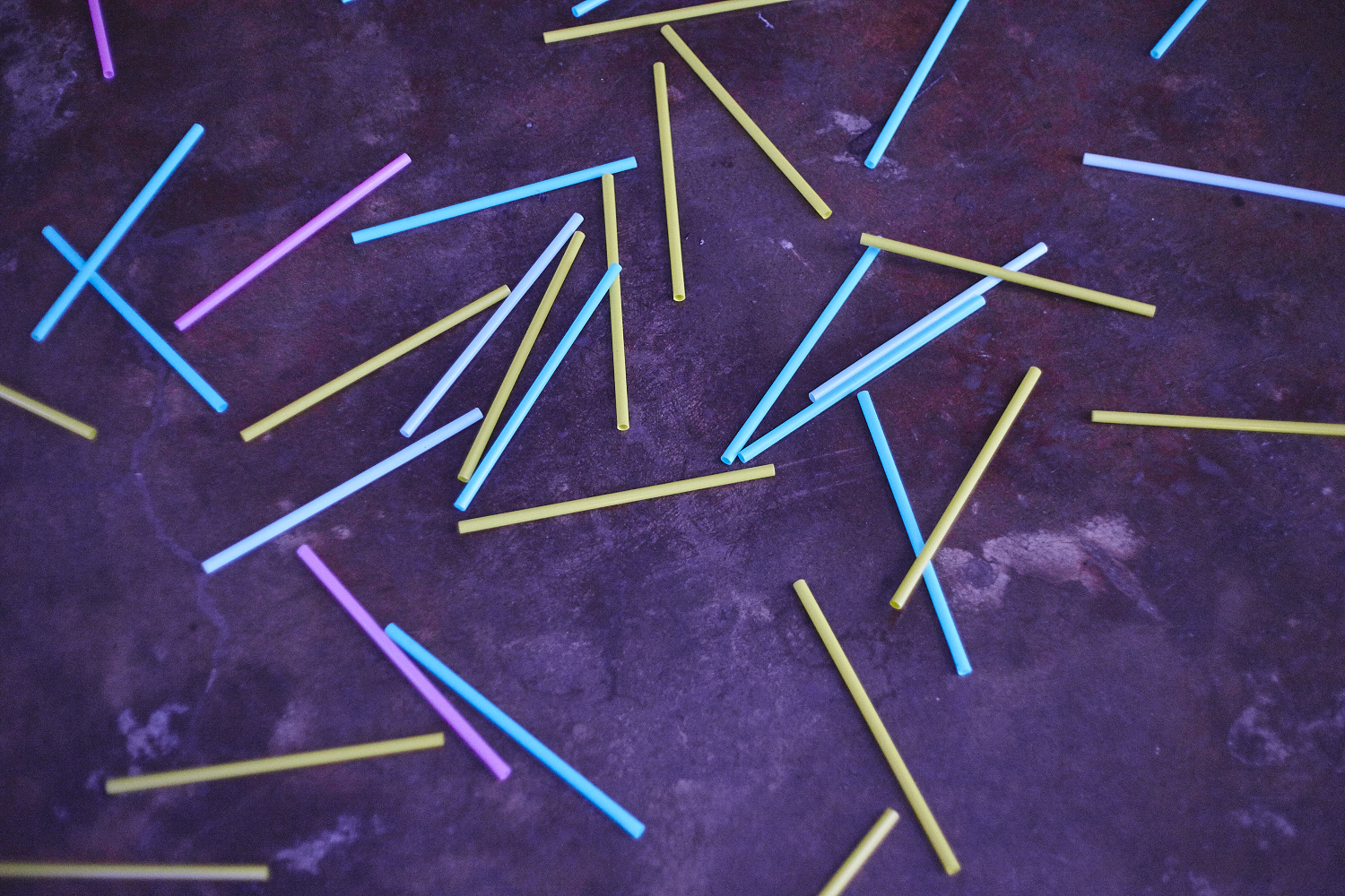 Little Burgundy lance son magazine printemps-été 2017 avec toute une bande de fashionistas