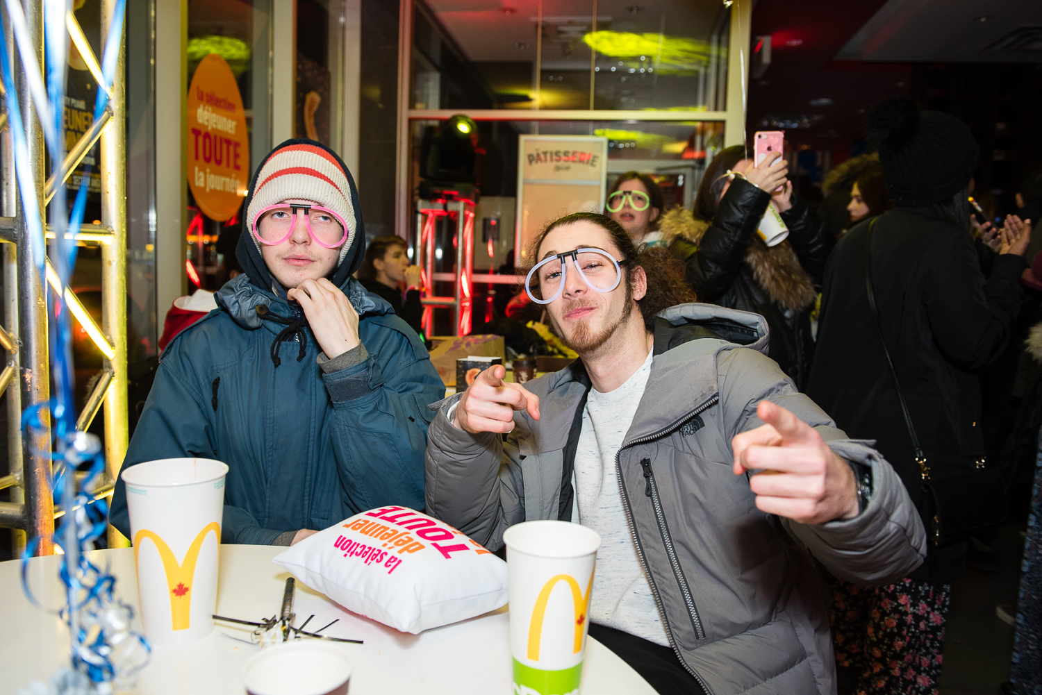 Toutes les photos du party pyjama #DejeunerTouteLaJournee de chez McDonald’s