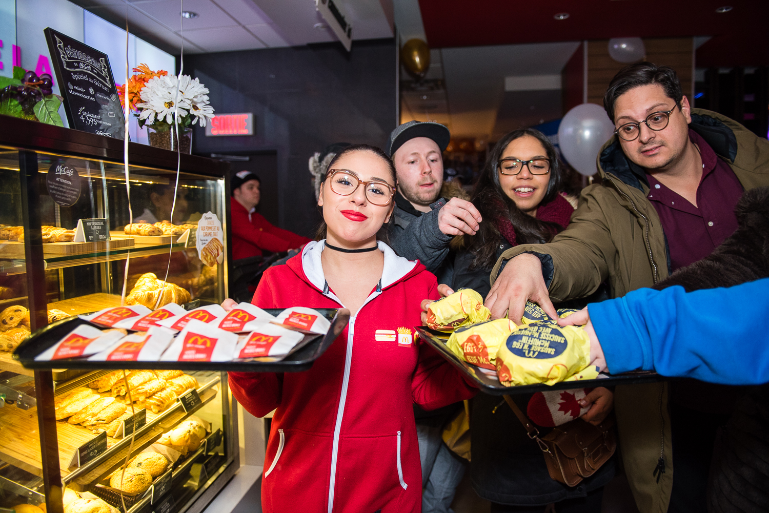 Toutes les photos du party pyjama #DejeunerTouteLaJournee de chez McDonald’s