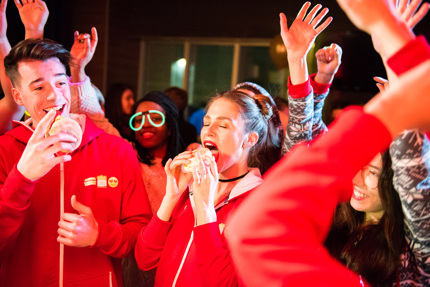 Toutes les photos du party pyjama #DejeunerTouteLaJournee de chez McDonald’s