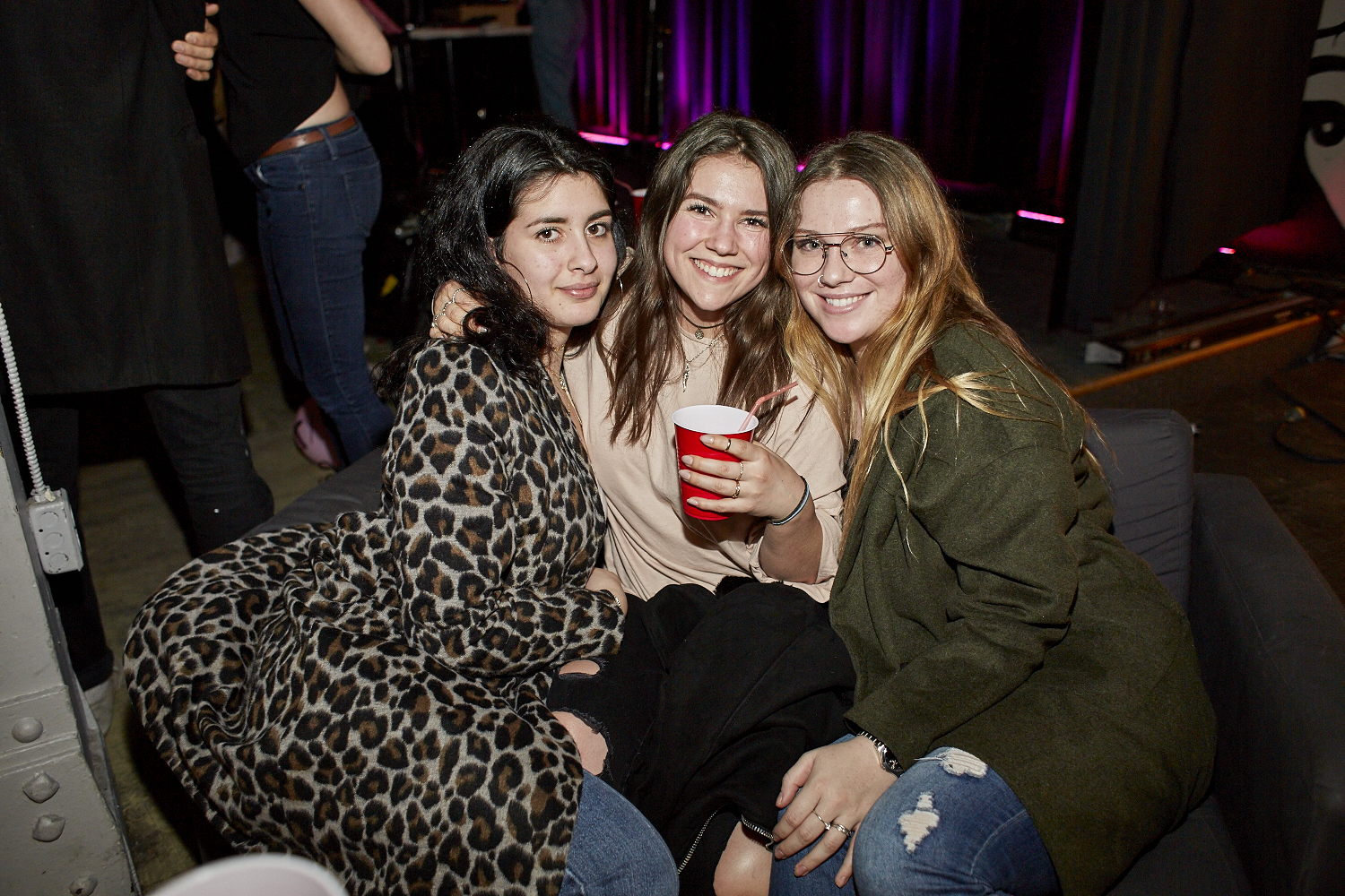 Le sexiness de la femme à l'honneur dans une très nice expo-party au Matahari Loft