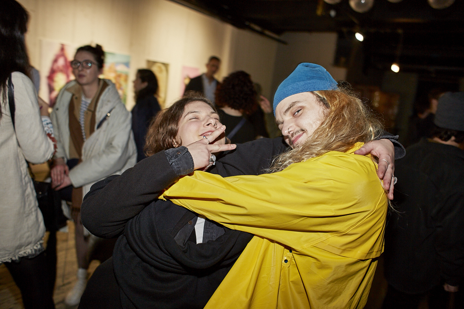 Le sexiness de la femme à l'honneur dans une très nice expo-party au Matahari Loft