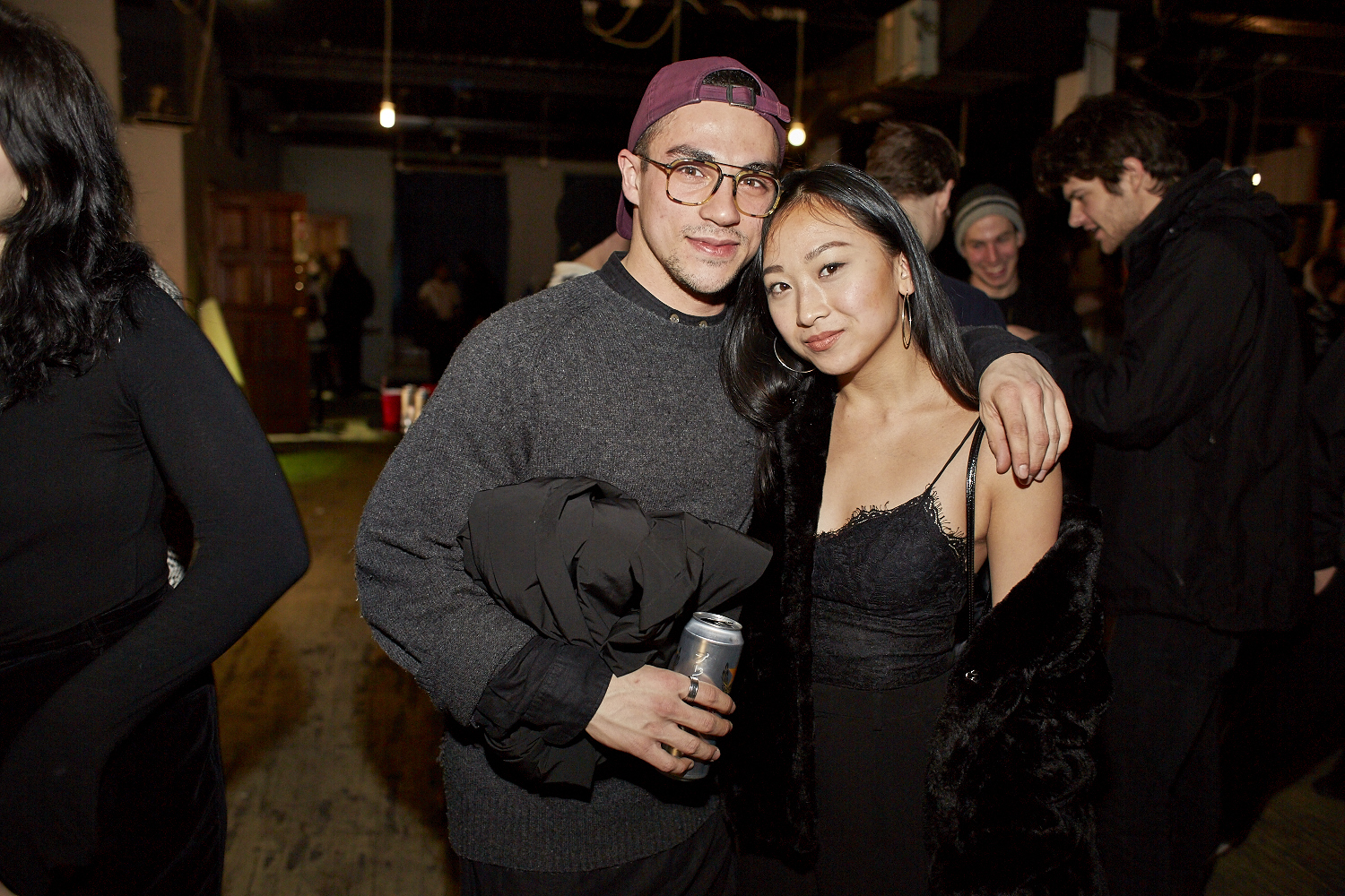 Le sexiness de la femme à l'honneur dans une très nice expo-party au Matahari Loft