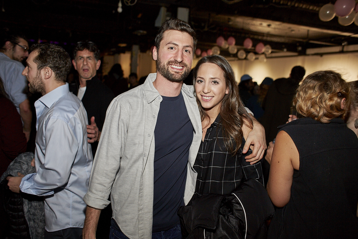Le sexiness de la femme à l'honneur dans une très nice expo-party au Matahari Loft
