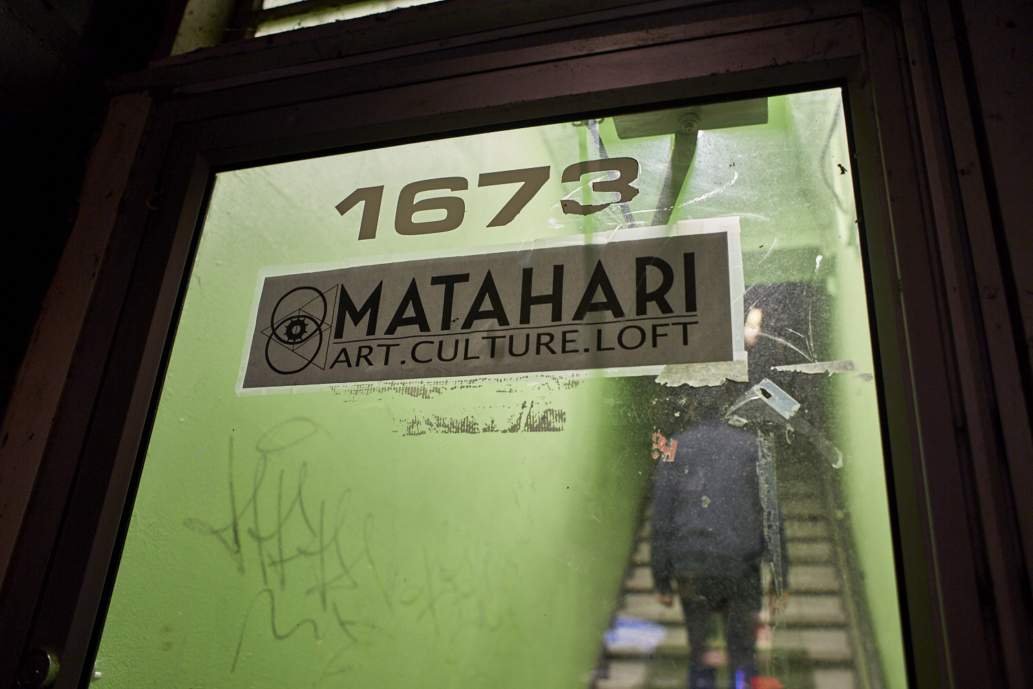 Le sexiness de la femme à l'honneur dans une très nice expo-party au Matahari Loft