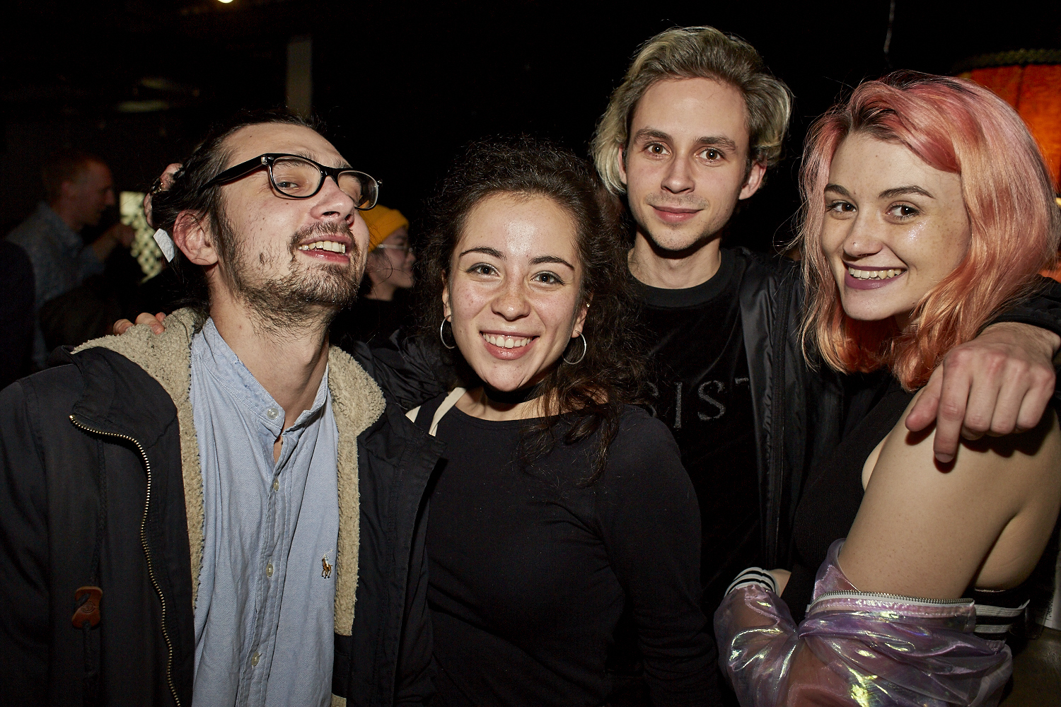 Le sexiness de la femme à l'honneur dans une très nice expo-party au Matahari Loft