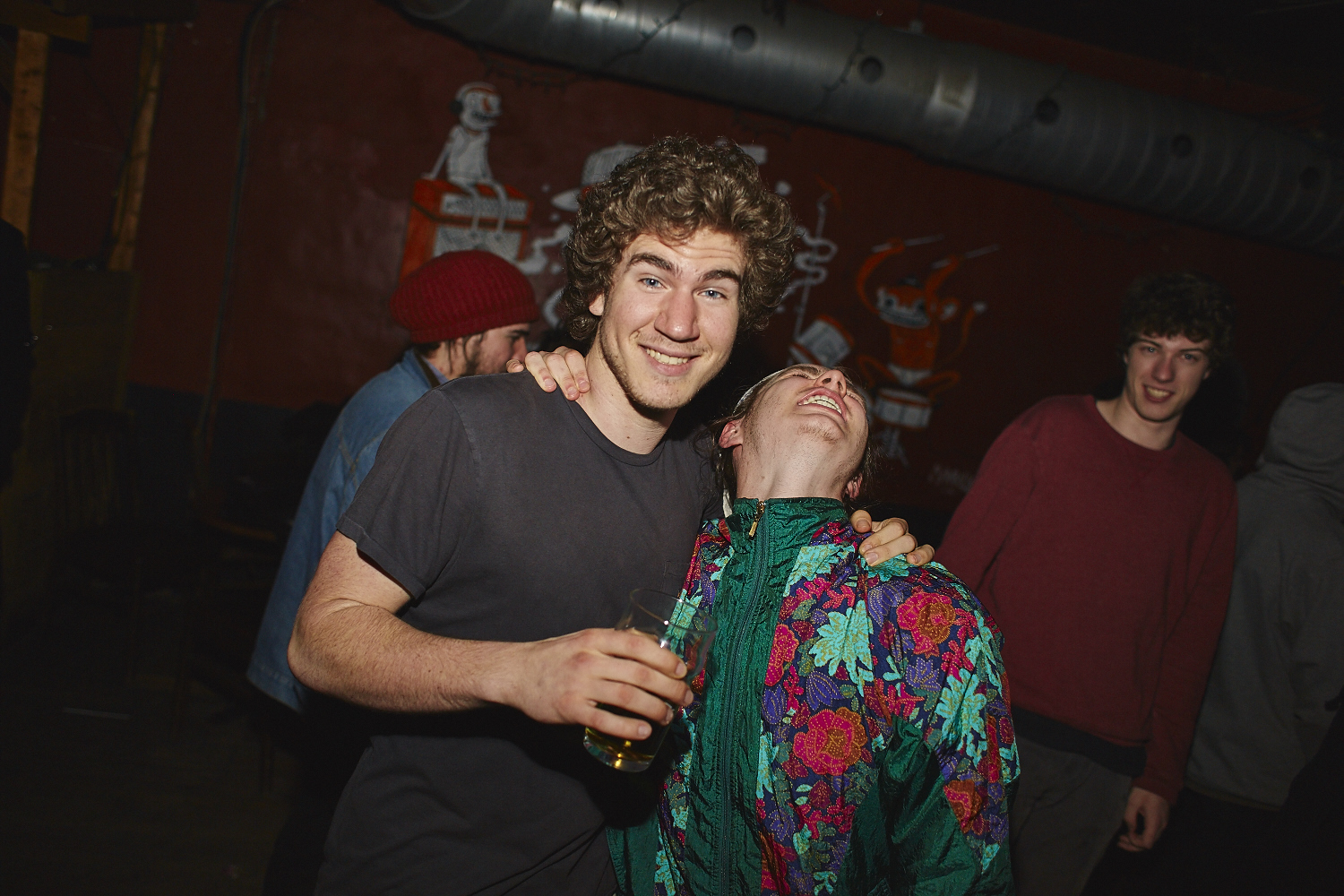 Gros show-bénéfice pour sauver le Divan Orange!