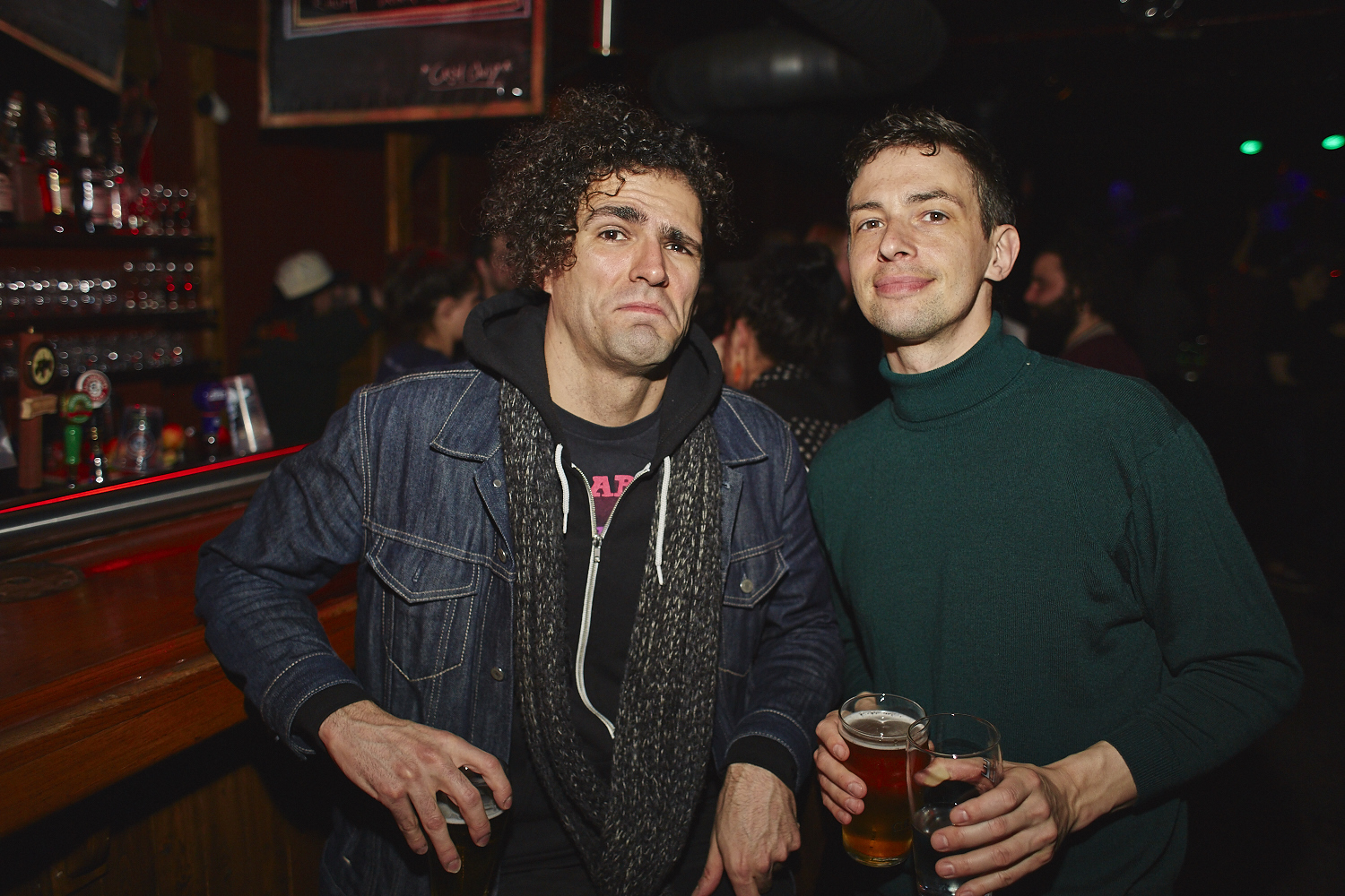 Gros show-bénéfice pour sauver le Divan Orange!