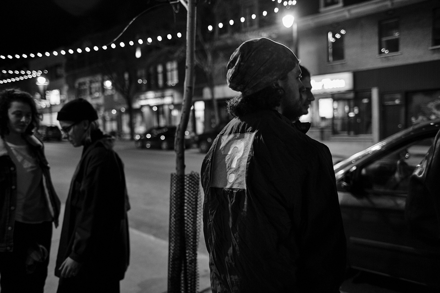 Gros show-bénéfice pour sauver le Divan Orange!