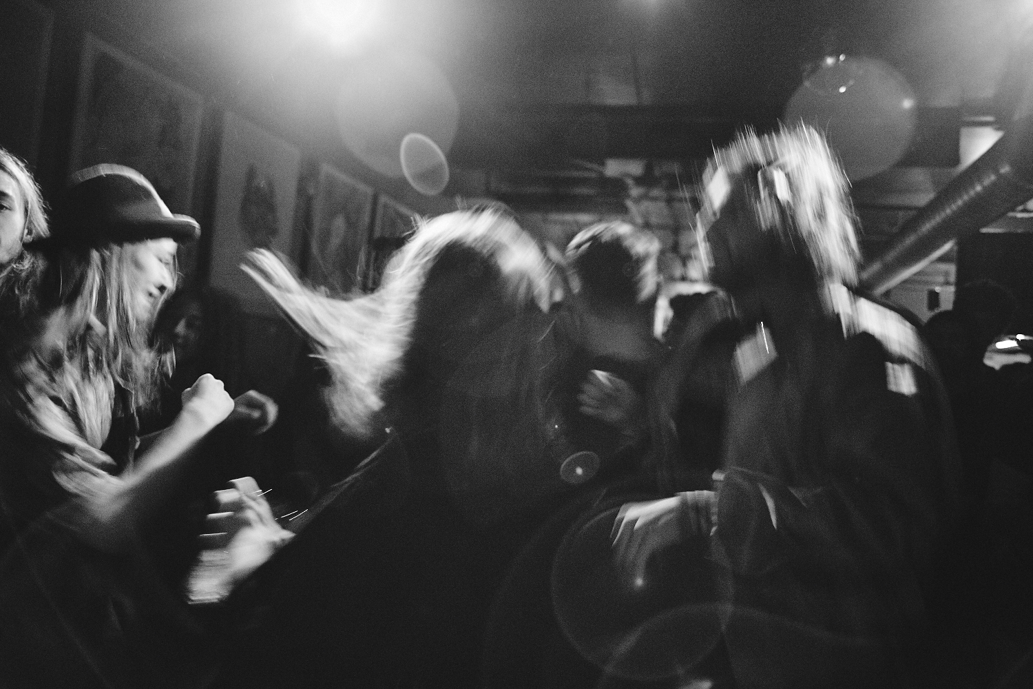 Gros show-bénéfice pour sauver le Divan Orange!