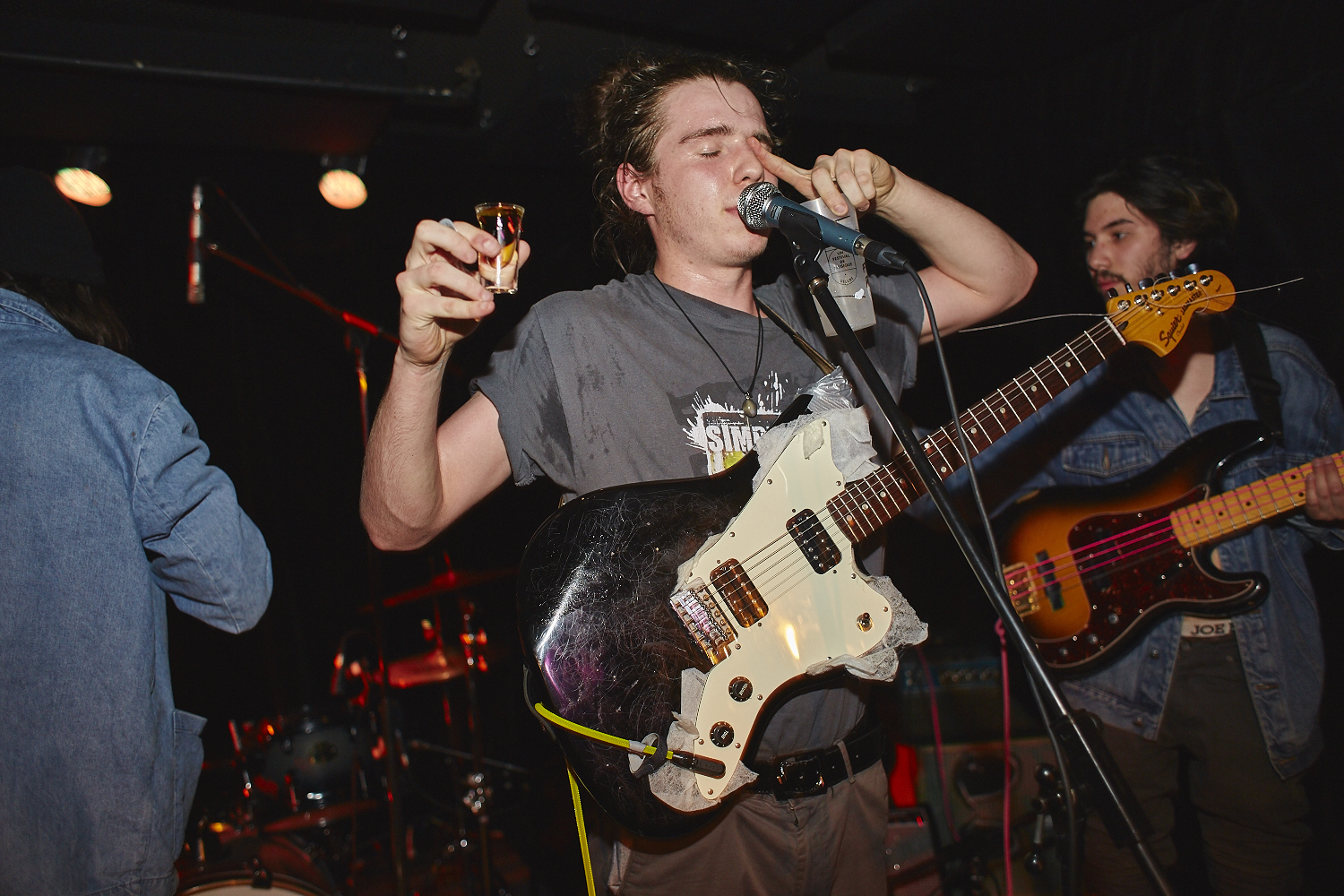 Gros show-bénéfice pour sauver le Divan Orange!