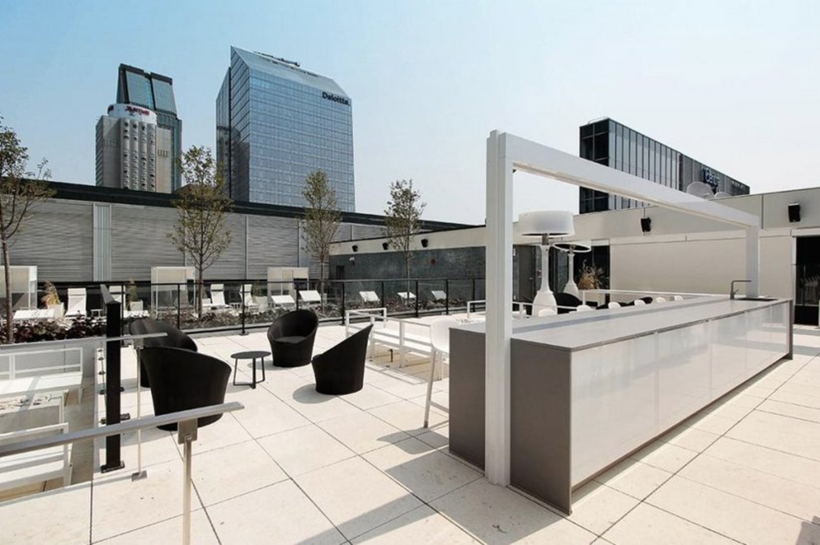 Un Penthouse de la Tour des Canadiens est à louer pis la vue est INCROYABLE (PHOTOS)