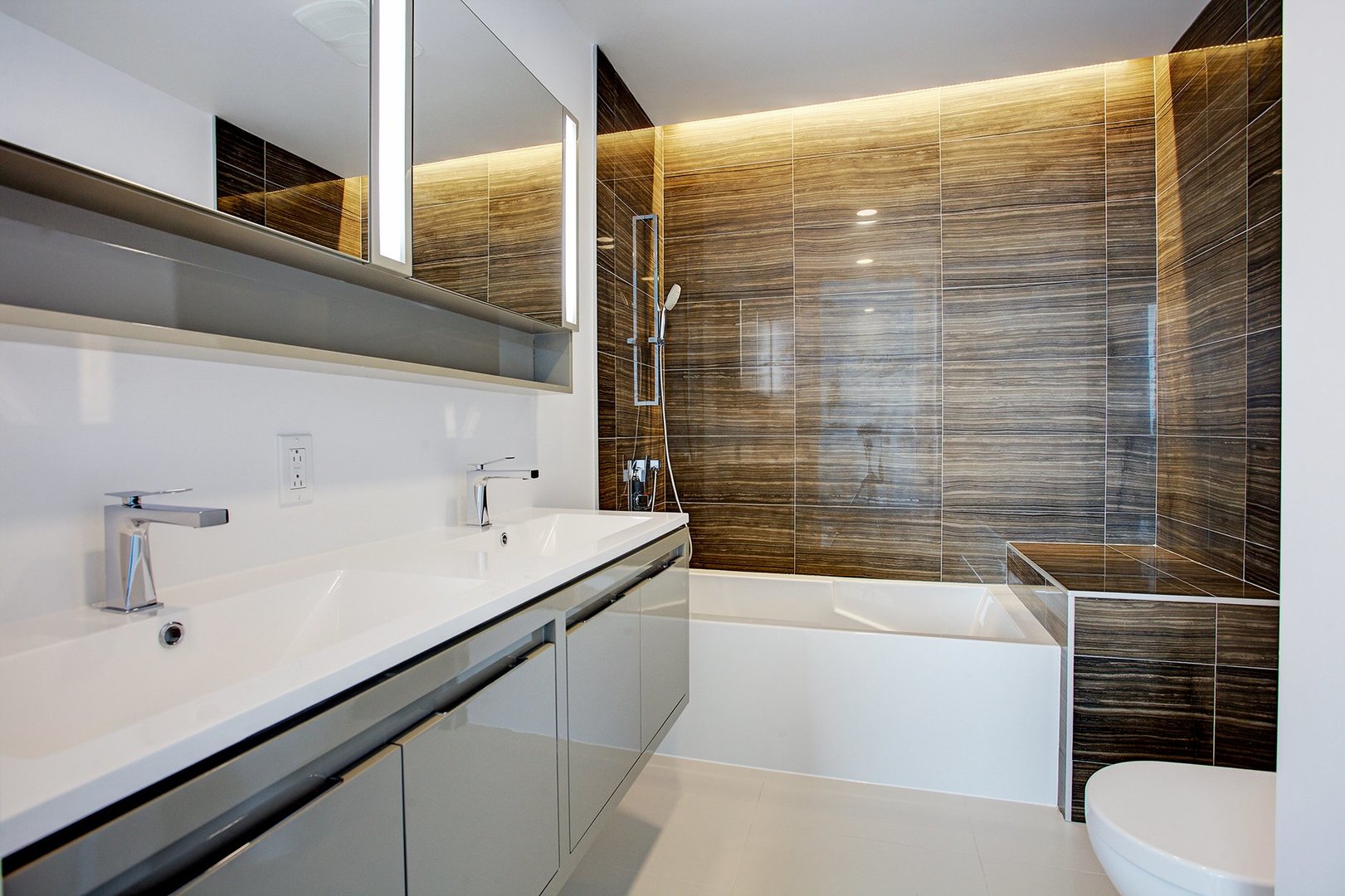 Un Penthouse de la Tour des Canadiens est à louer pis la vue est INCROYABLE (PHOTOS)