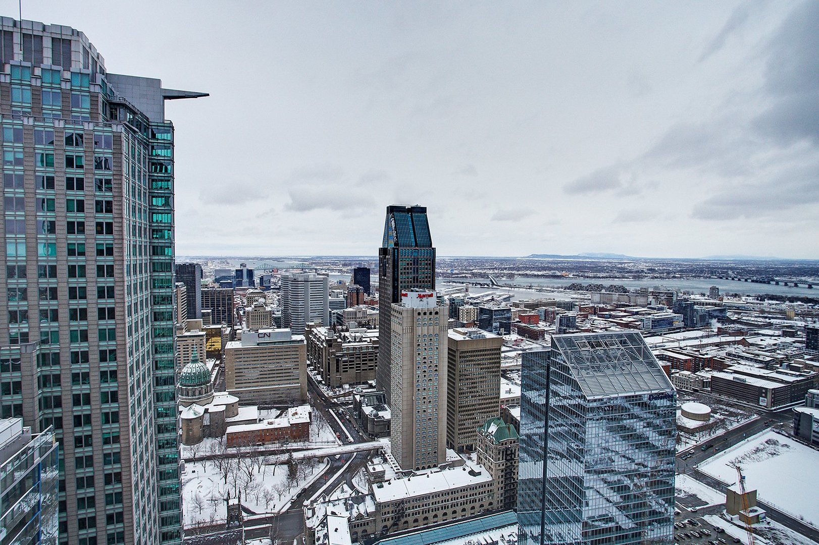 Un Penthouse de la Tour des Canadiens est à louer pis la vue est INCROYABLE (PHOTOS)