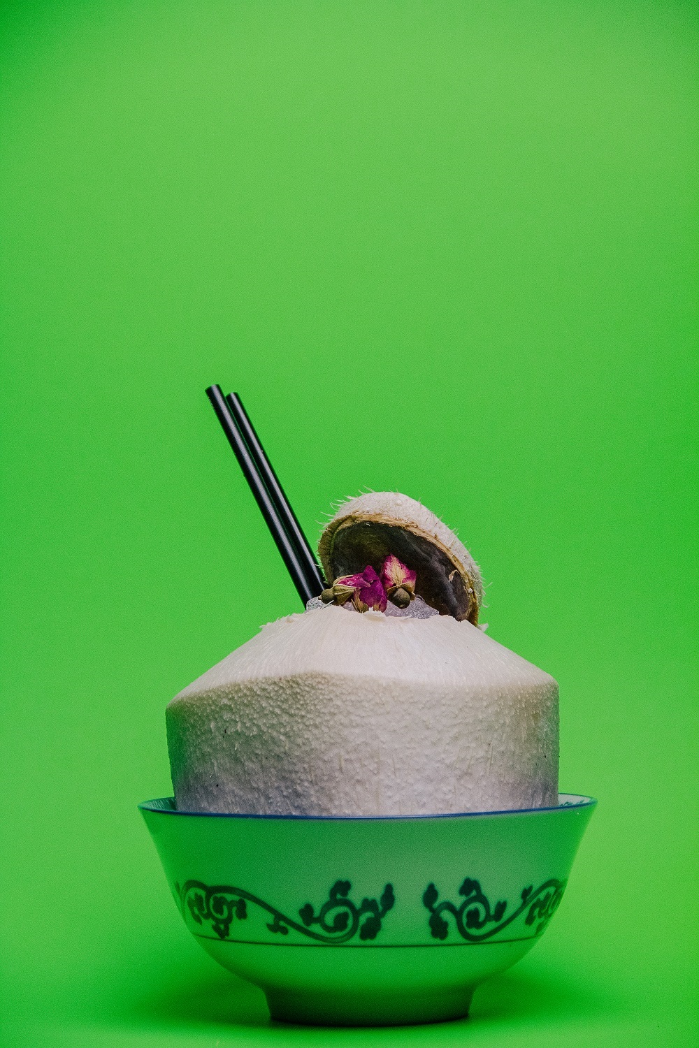 Le Spot de la semaine: le Mal Nécessaire et ses cocktails exotiques